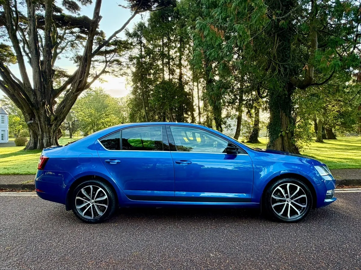 191 Skoda Octavia 🔥DSG🔥NewNct 8-28🔥FSH 🔥 - Image 3