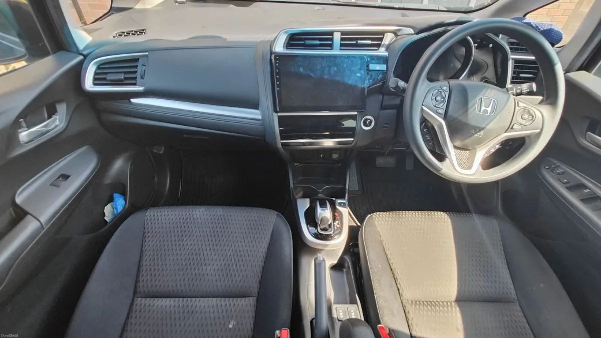 Honda Fit 2019 - Image 3