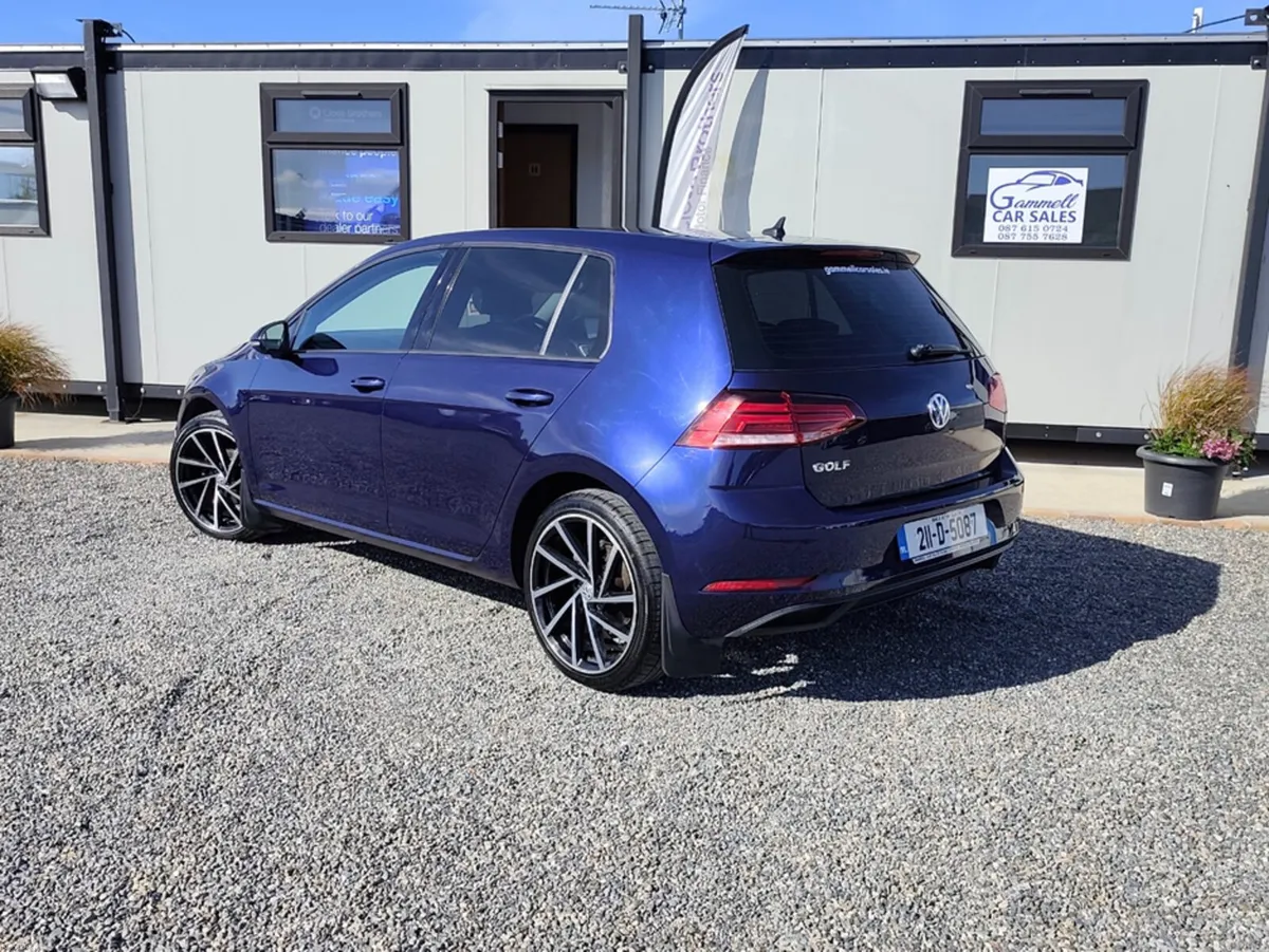 Volkswagen Golf TRENDLINE 1.0 TSI MANUAL 6SPEED FW - Image 4