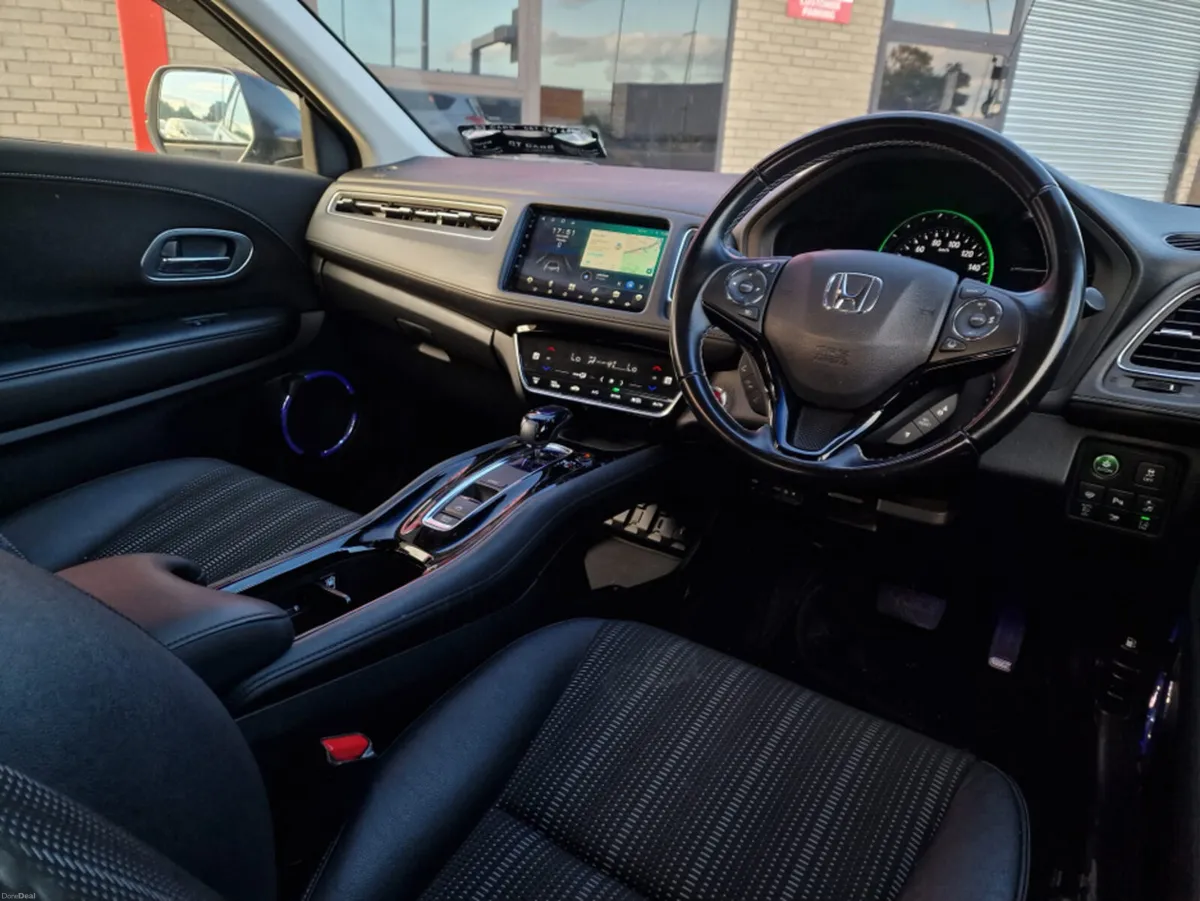 Honda Vezel LOW MILEAGE, LEATHER, HYBRID, NEW NCT, - Image 5