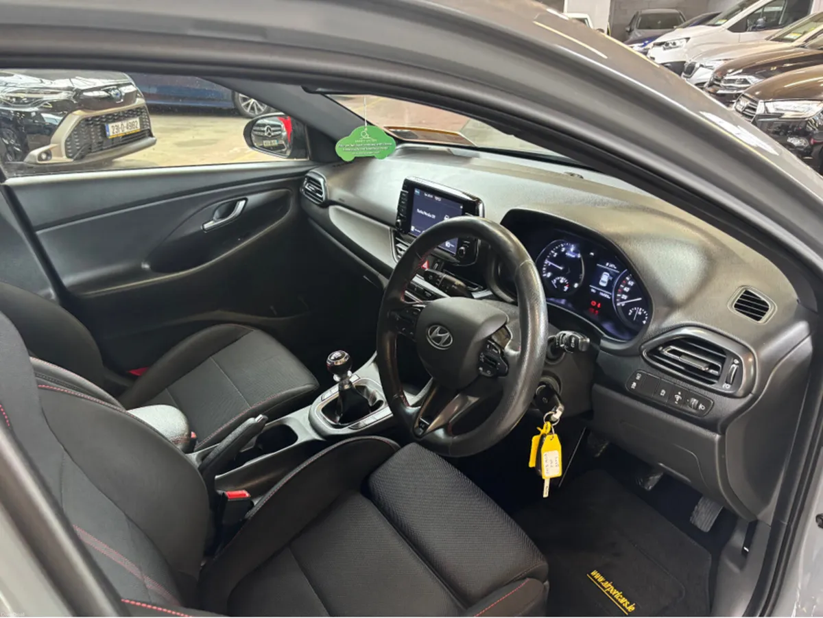 Hyundai i30 I 30 NLINE 5DR PETROL - Image 6