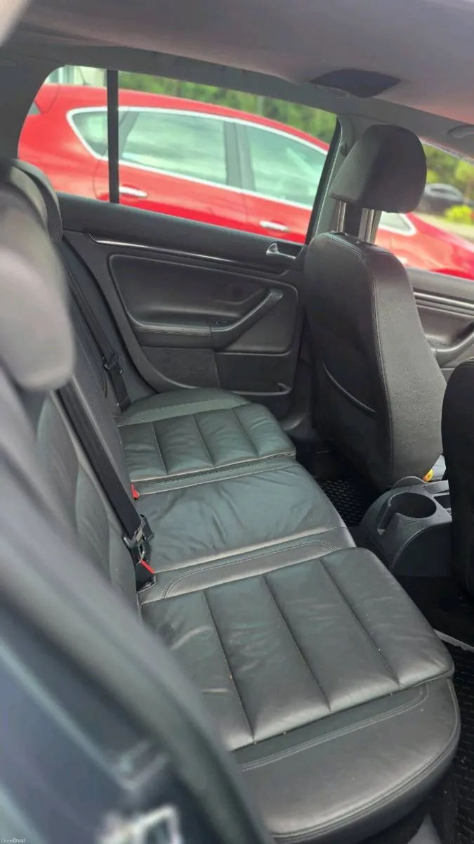 Golf 2.0 GT SPORT TDI AUTOMATIC TRANSMISSION  NCTD - Image 2