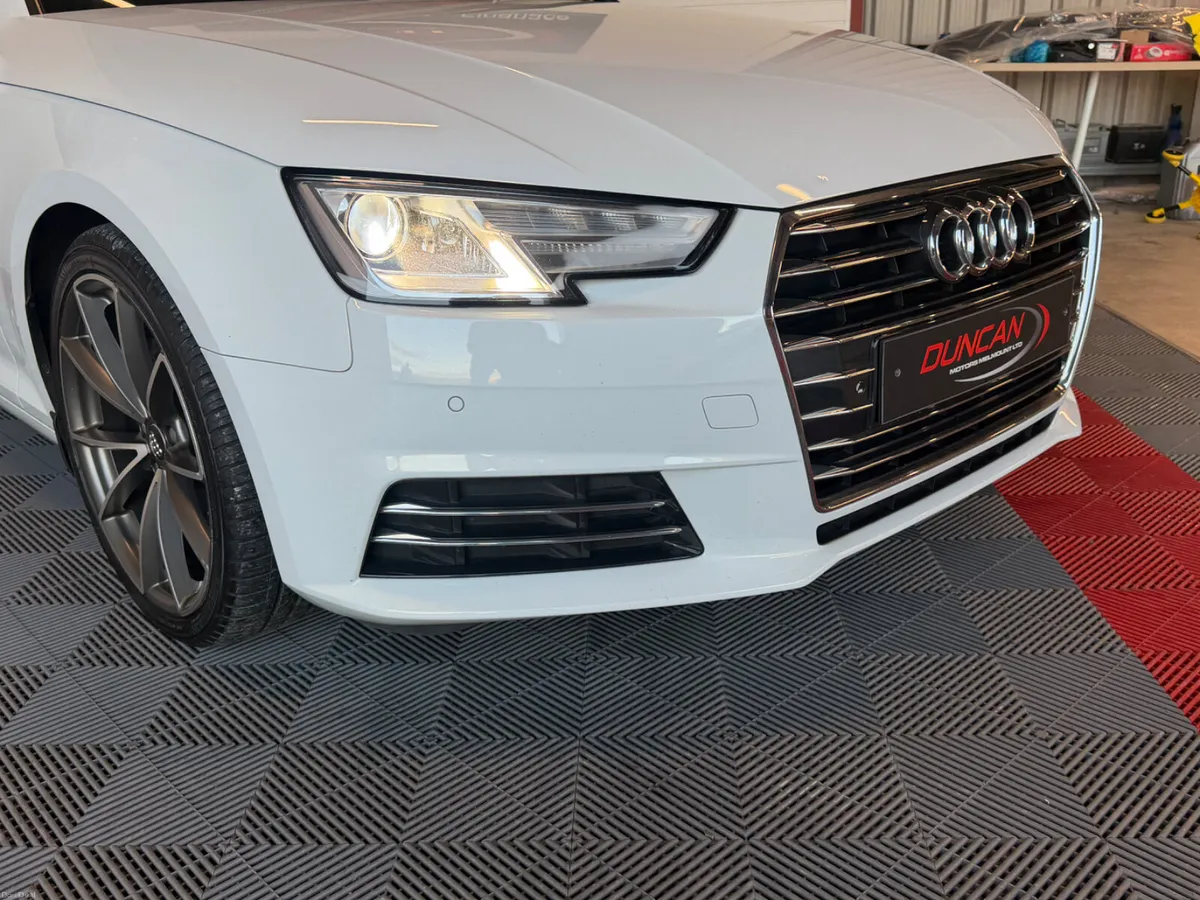 Audi A4 2018 vrt included in price - Image 5