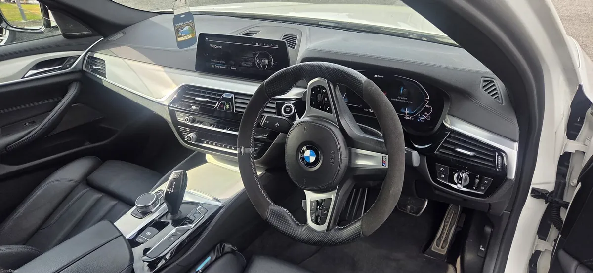 BMW 530e 12KWh model - Image 2