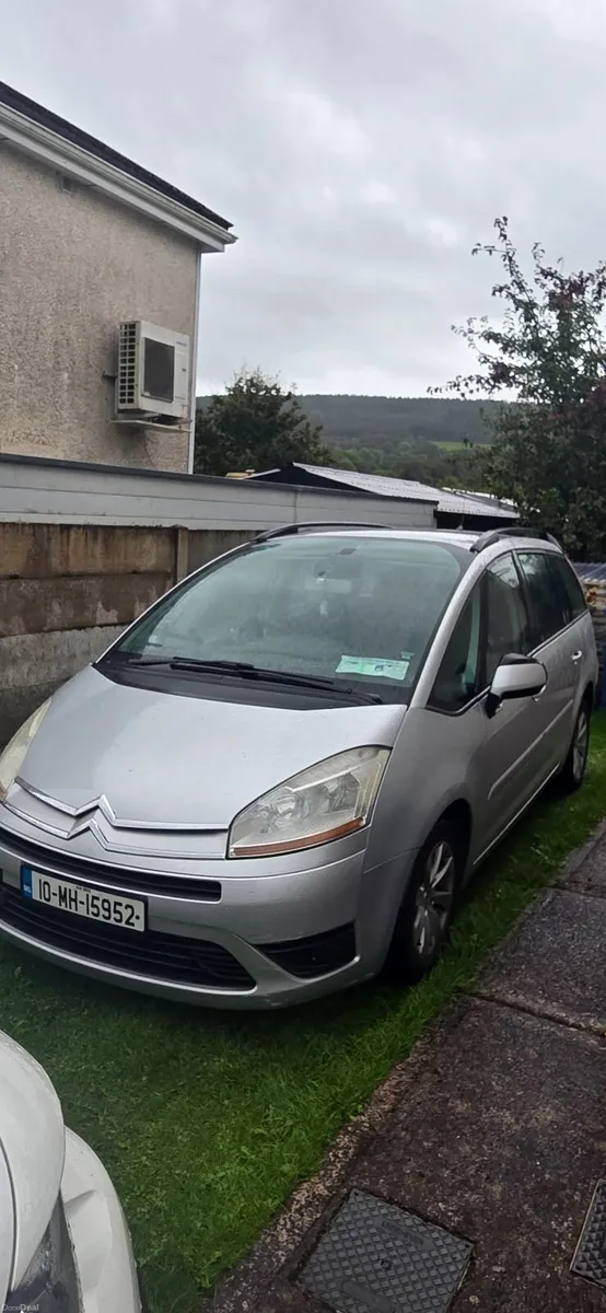 Citroën C4 Grand Picasso 2010 – 7 Seater - Image 1