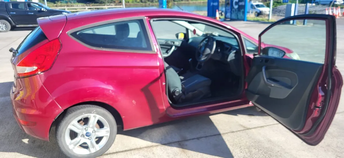 2009 1.25 Ford Fiesta 3dr - Image 6