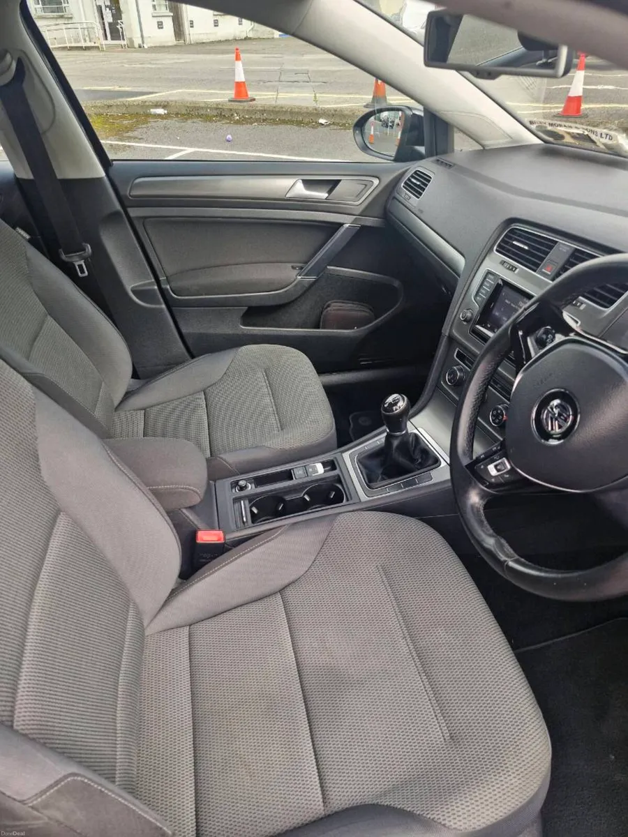 VW GOLF 1.6 - Image 3