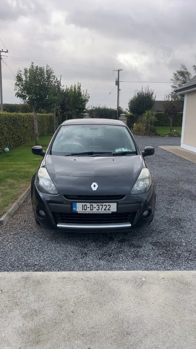 Renault Clio 2010 - Image 2