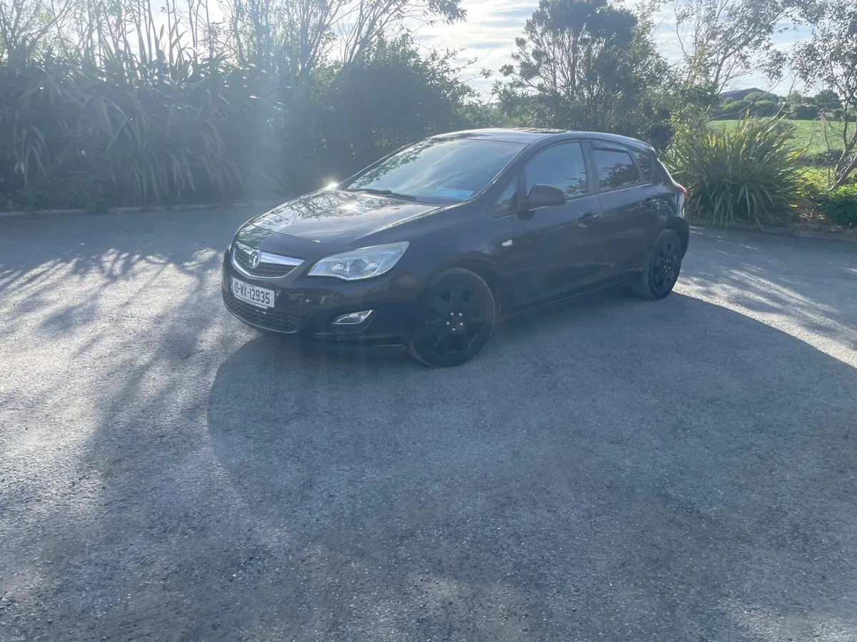 Vauxhall Astra - Image 2