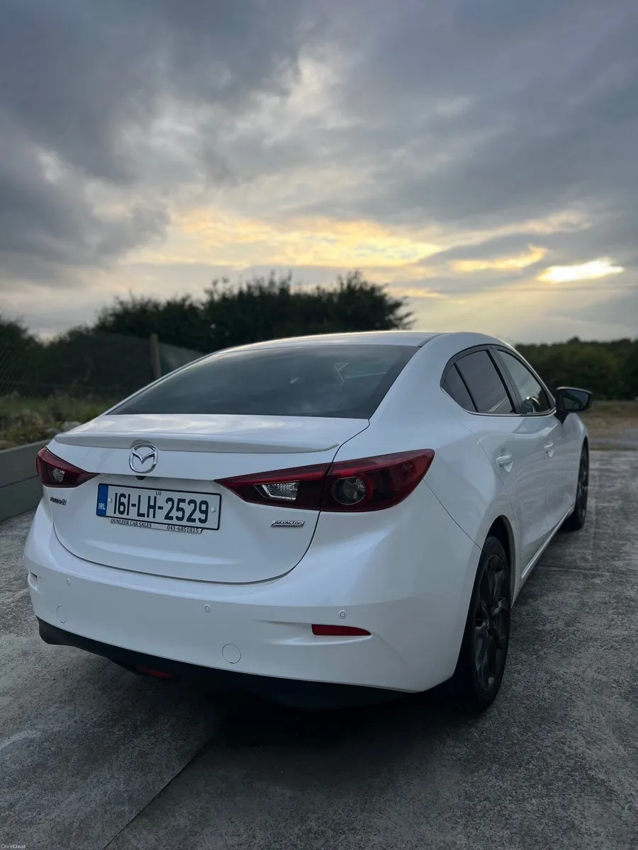 Mazda Mazda3 2016 - Image 3