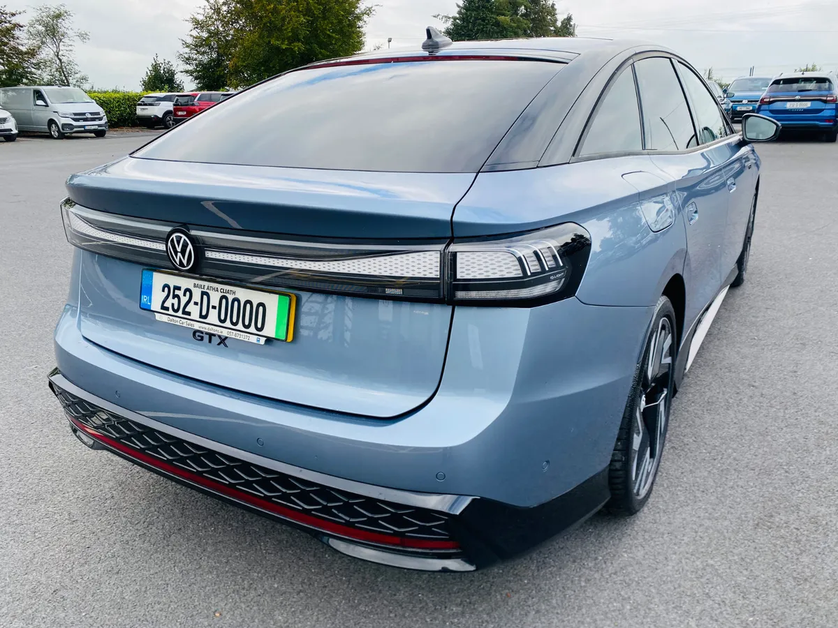 VOLKSWAGEN iD7 GTX PLUS 250KW 86KWH 4M 2025 (252) - Image 5