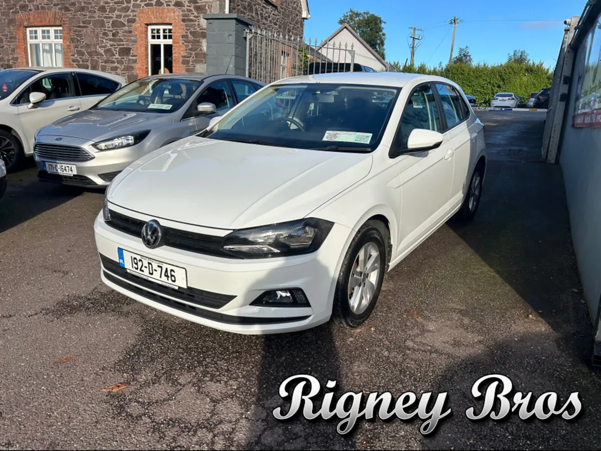 Volkswagen Polo TRENDLINE 1.0 MANUAL 5SPEED 65HP 5 - Image 3