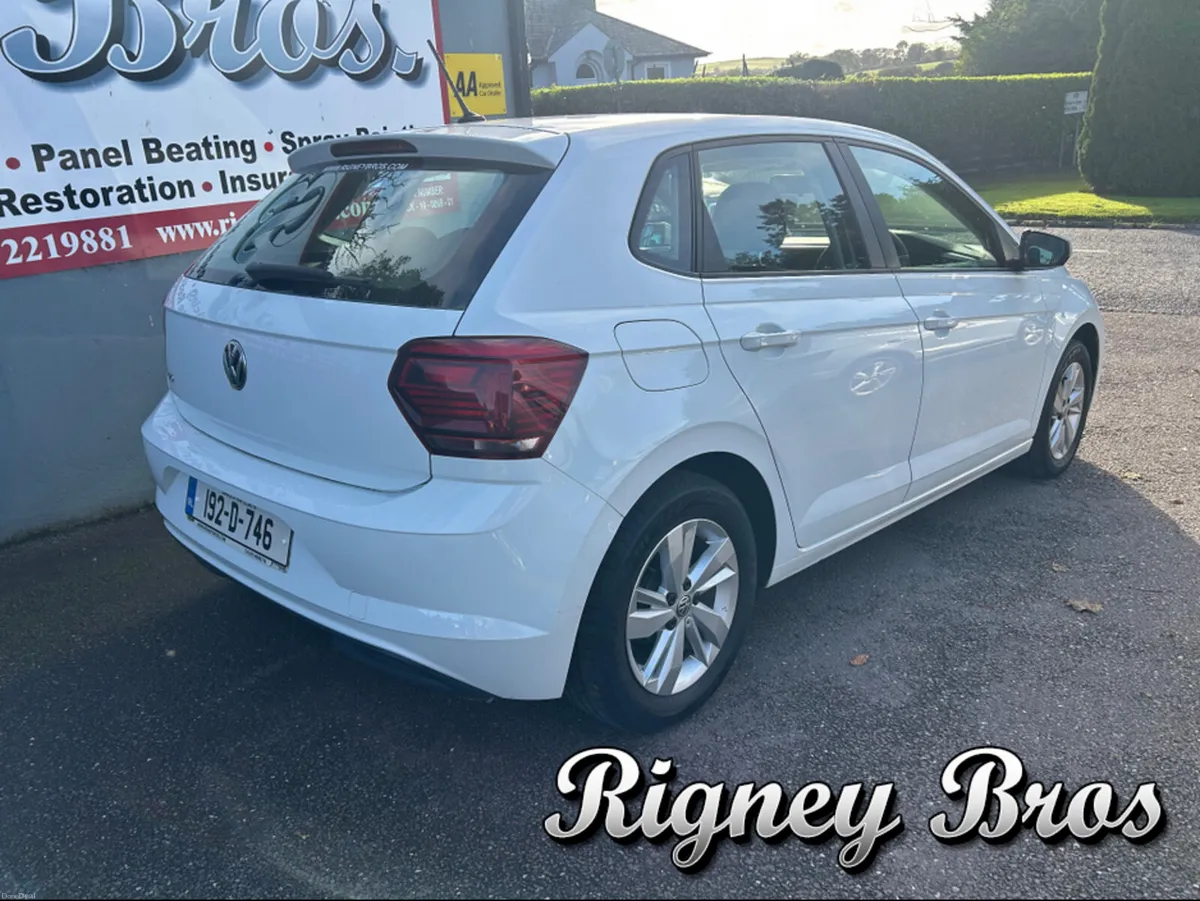 Volkswagen Polo TRENDLINE 1.0 MANUAL 5SPEED 65HP 5 - Image 5