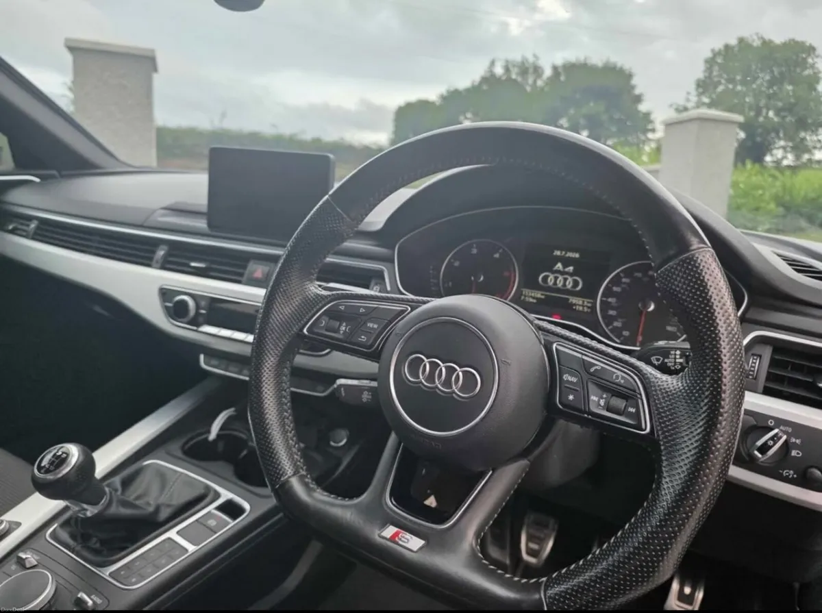 Audi A4 Sline - Image 4