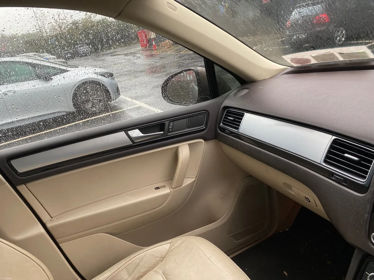 VW Touareg - Image 4
