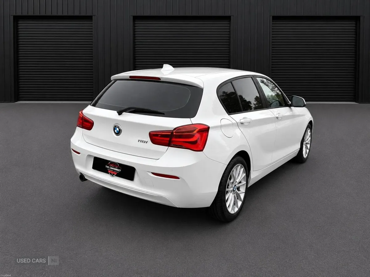 BMW 1-Series 1.5 118i Sport Auto Euro 6 (s/s) 5dr - Image 4