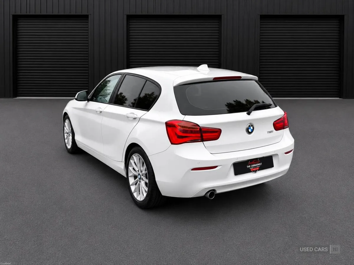 BMW 1-Series 1.5 118i Sport Auto Euro 6 (s/s) 5dr - Image 5