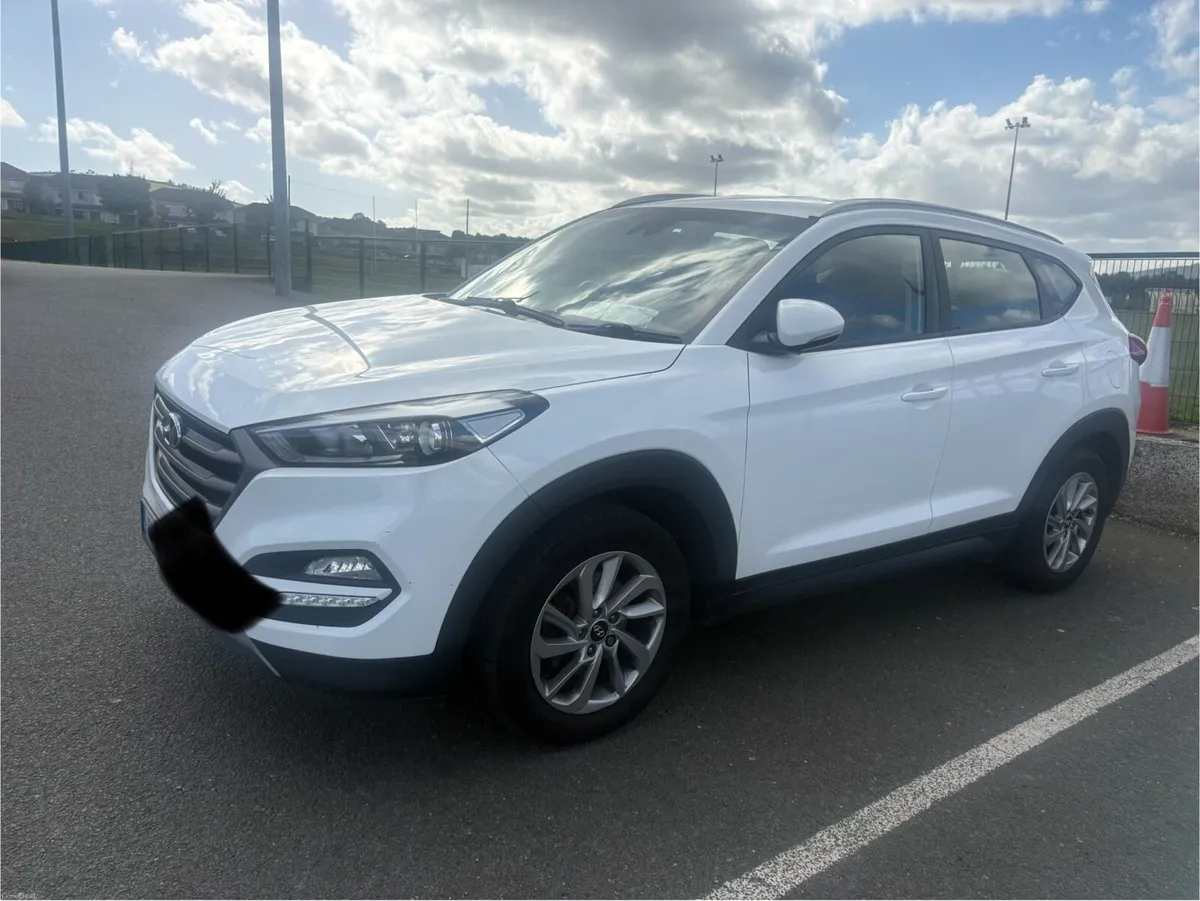 Hyundai Tucson 2016 EXEC HIGH SPEC NEW NCT - Image 3