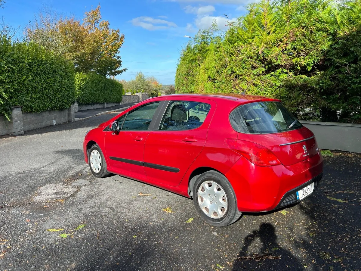 Peugeot 308 - Image 3