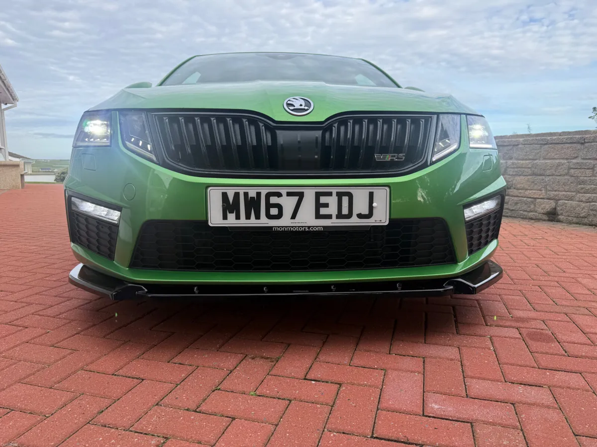 2018 SKODA OCTAVIA 2.0 TDI VRS 184 RALLYE GREEN - Image 5