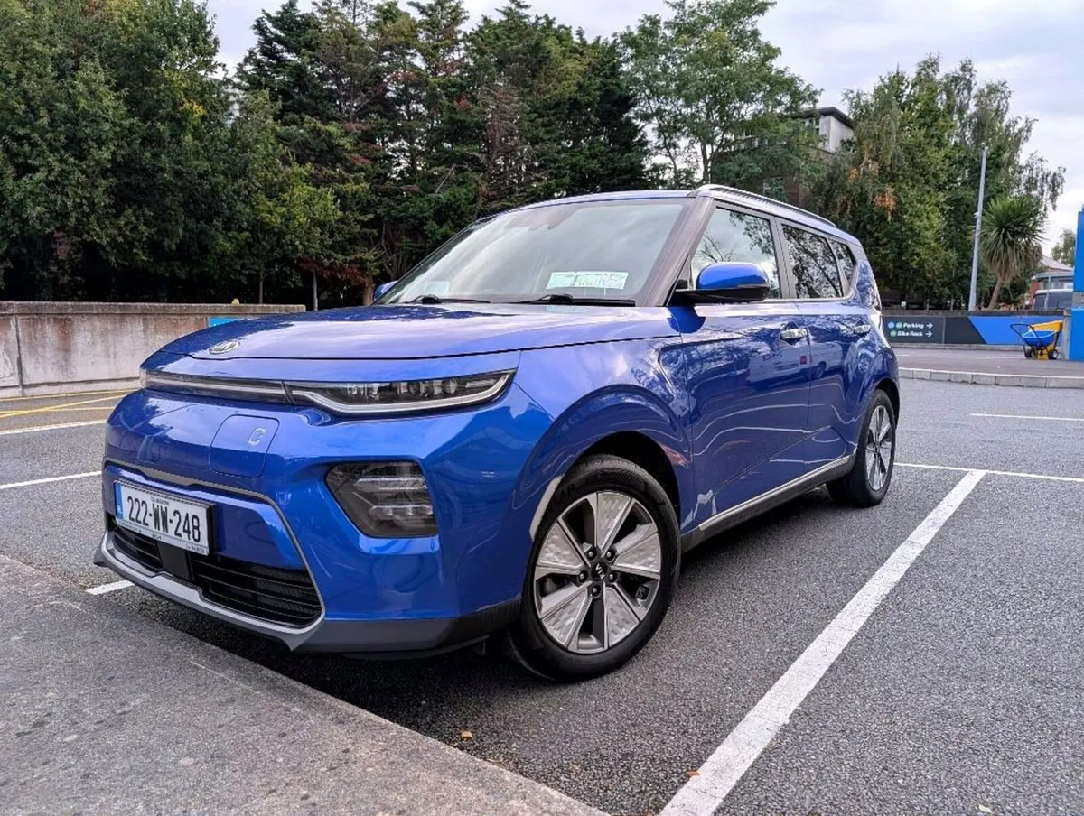Kia e-Soul Long Range 64kWh Top Spec Warranty 2029 - Image 1