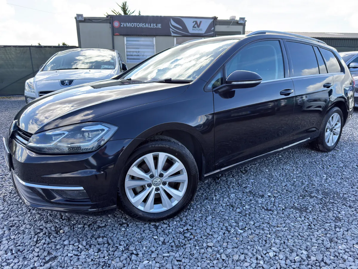 Vw Golf 1.2 Tsi COMFORTLINE Automatic - Image 2