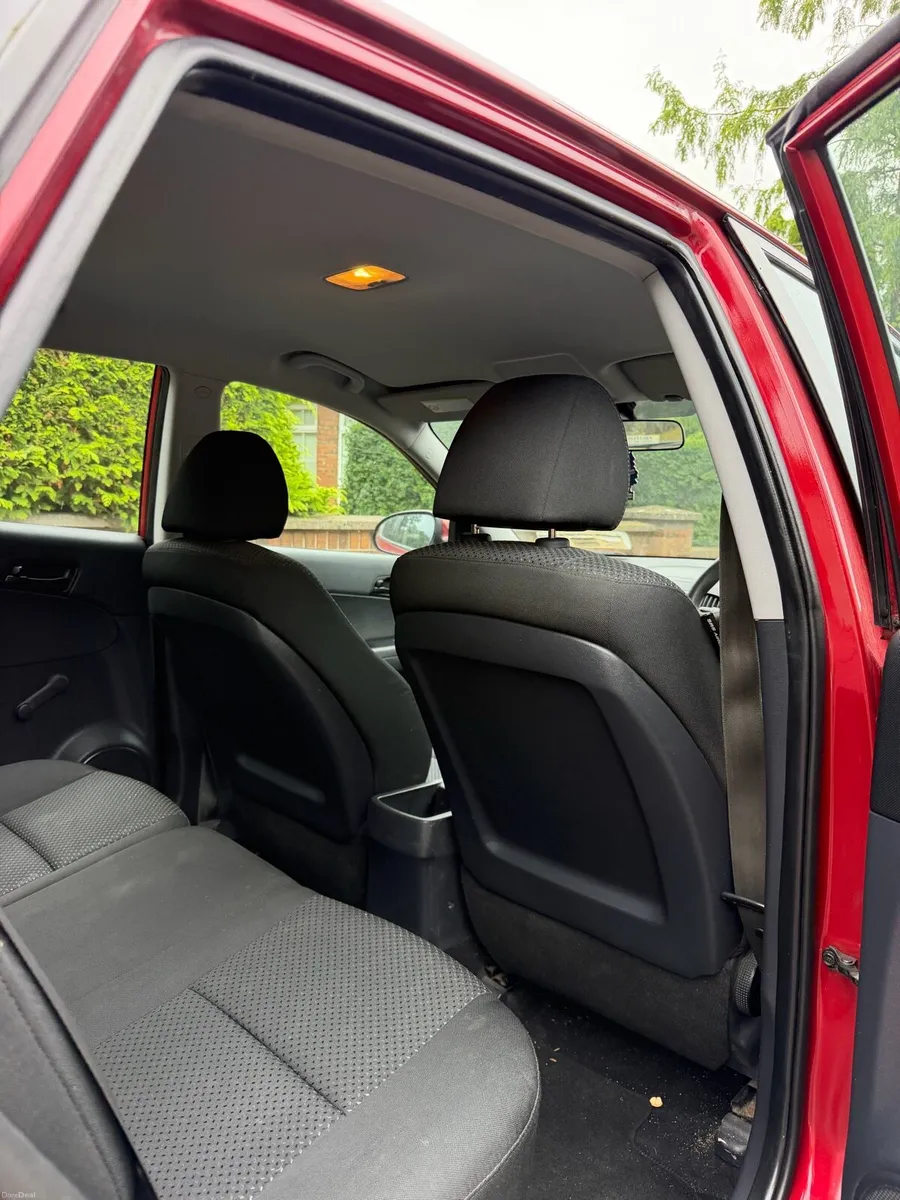 2011 Hyundai i30 1.4 petrol | New NCT 11/27 - Image 5