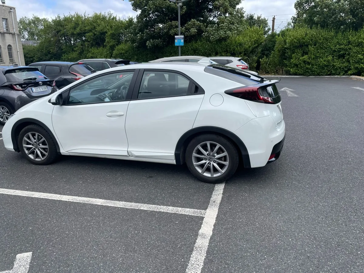 Honda Civic  1.6 IDTEC  SE PLUS NAVI 5 - Image 6
