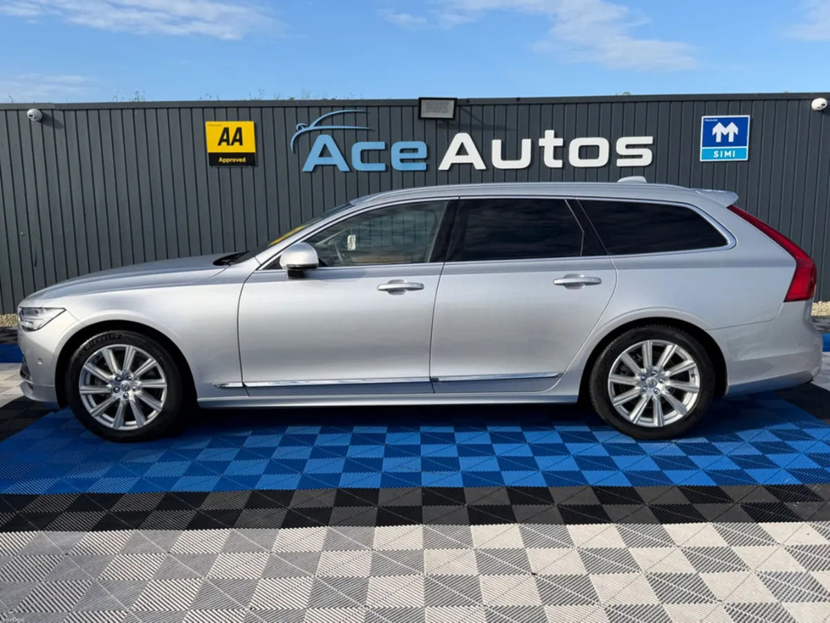 Volvo V90 D4 INSCRIPTION - 2.0L DIESEL - AUTO - 12 - Image 4