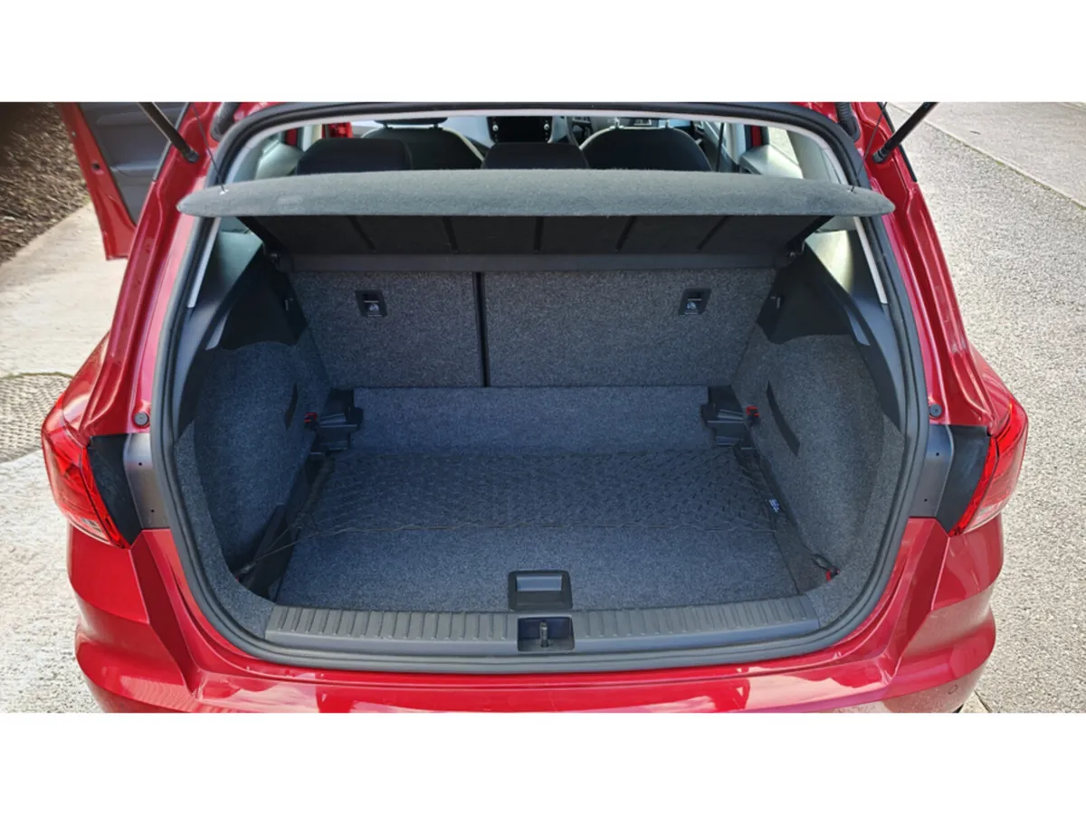 SEAT Arona SE 1.0TSI 115BHP- LOW MILEAGE-A/C- ALLO - Image 6