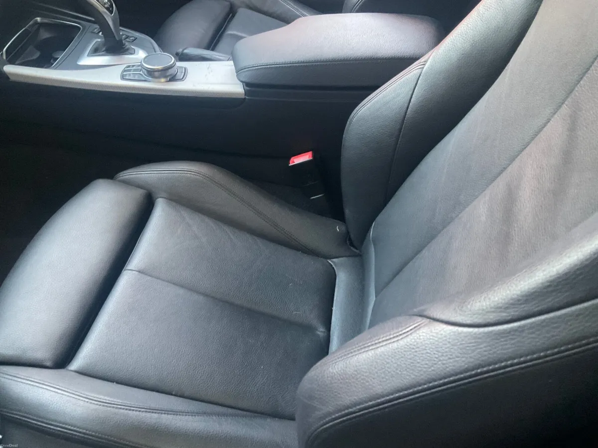 BMW 4-Series 2018 - Image 2