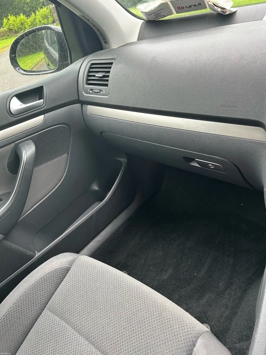 Volkswagen Golf TDI 1.9L Diesel - Image 6