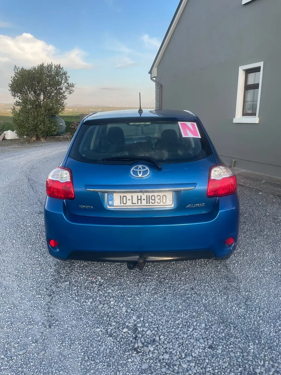 Car - Image 4