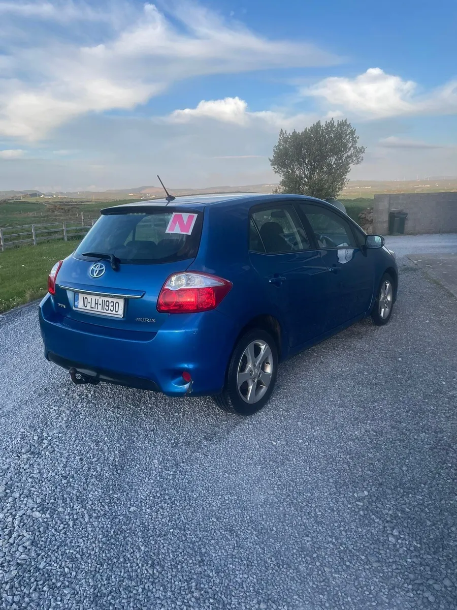 Car - Image 5