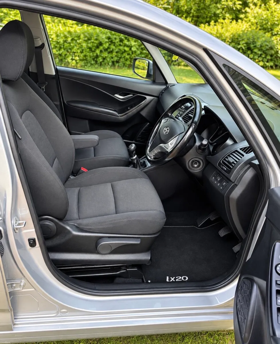 Hyundai IX20 1.4 Diesel LOW MILEAGE - Image 6