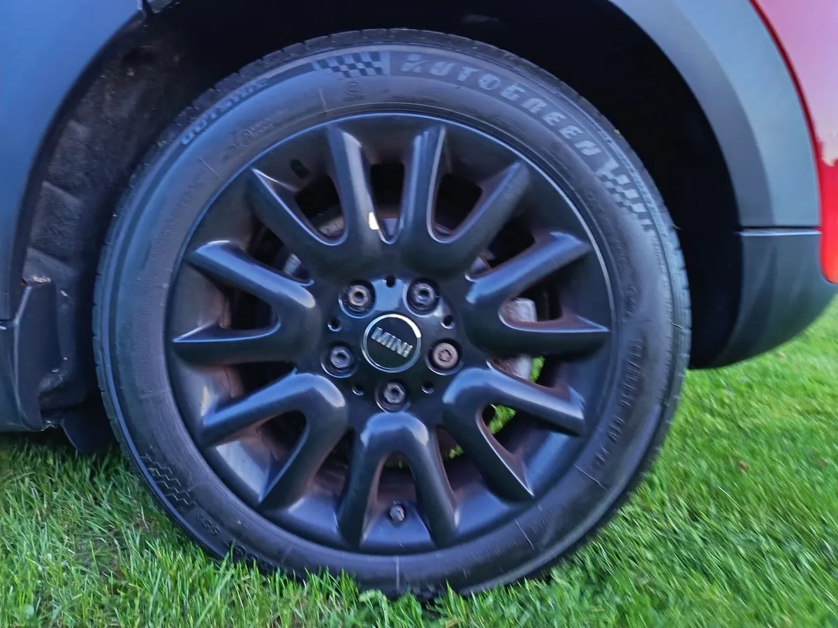 Mini Cooper 2019 - Image 5