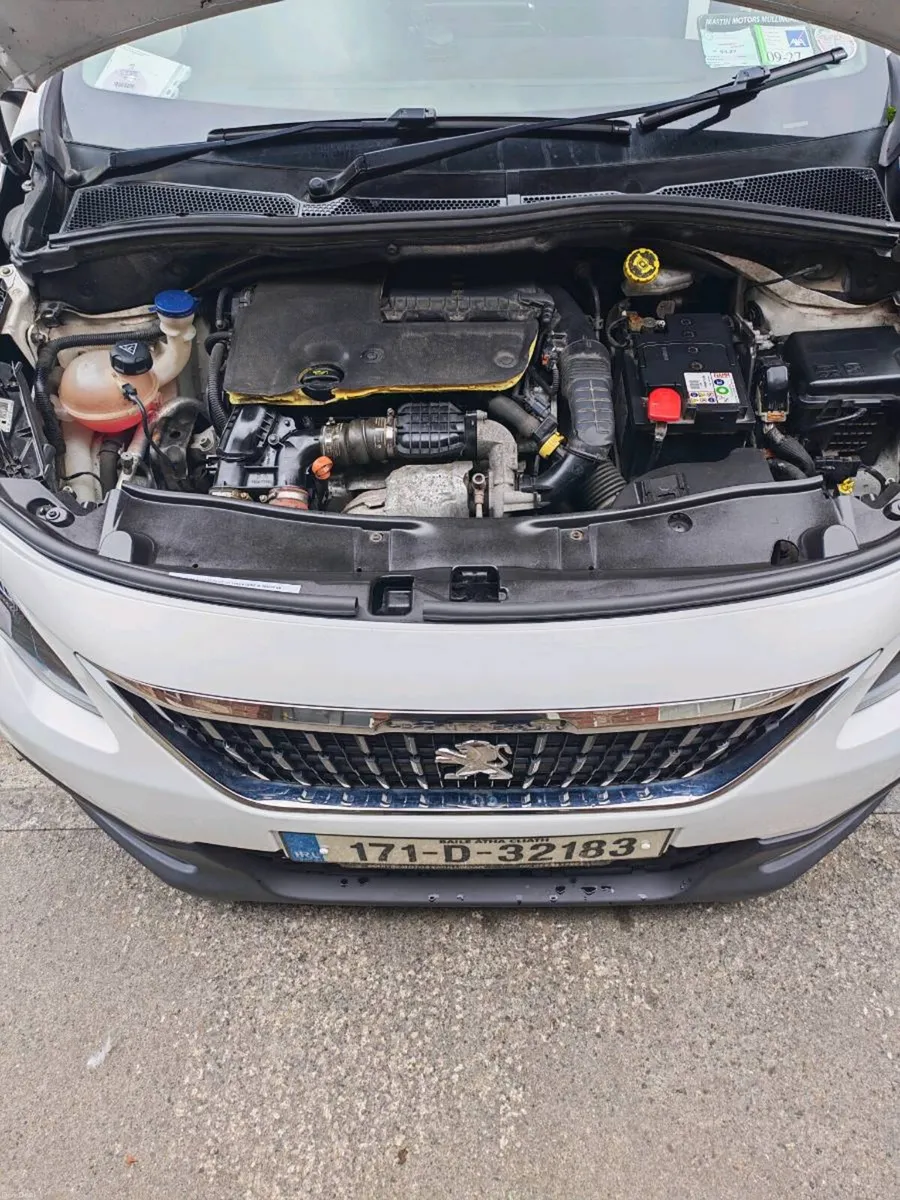 Peugeot 2008 - Image 5