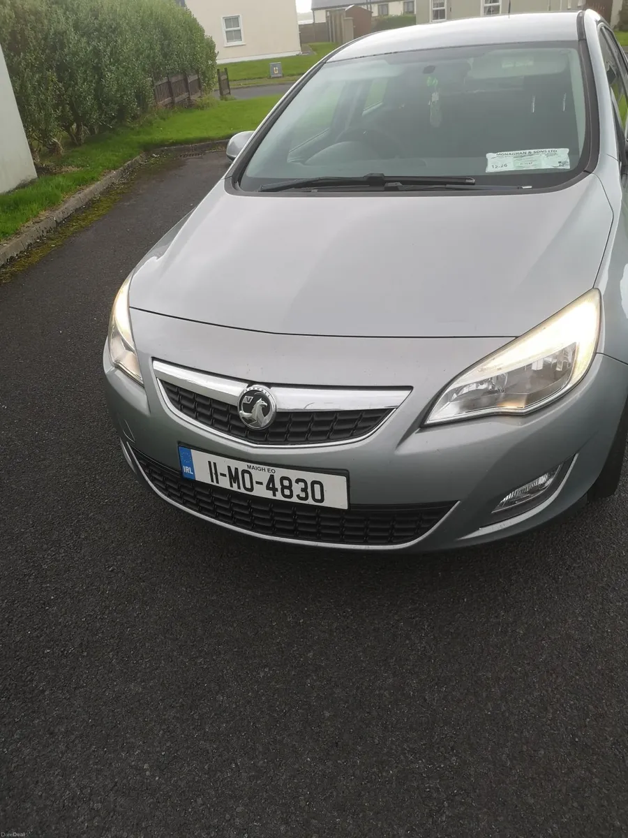Vauxhall Astra 2011 - Image 5