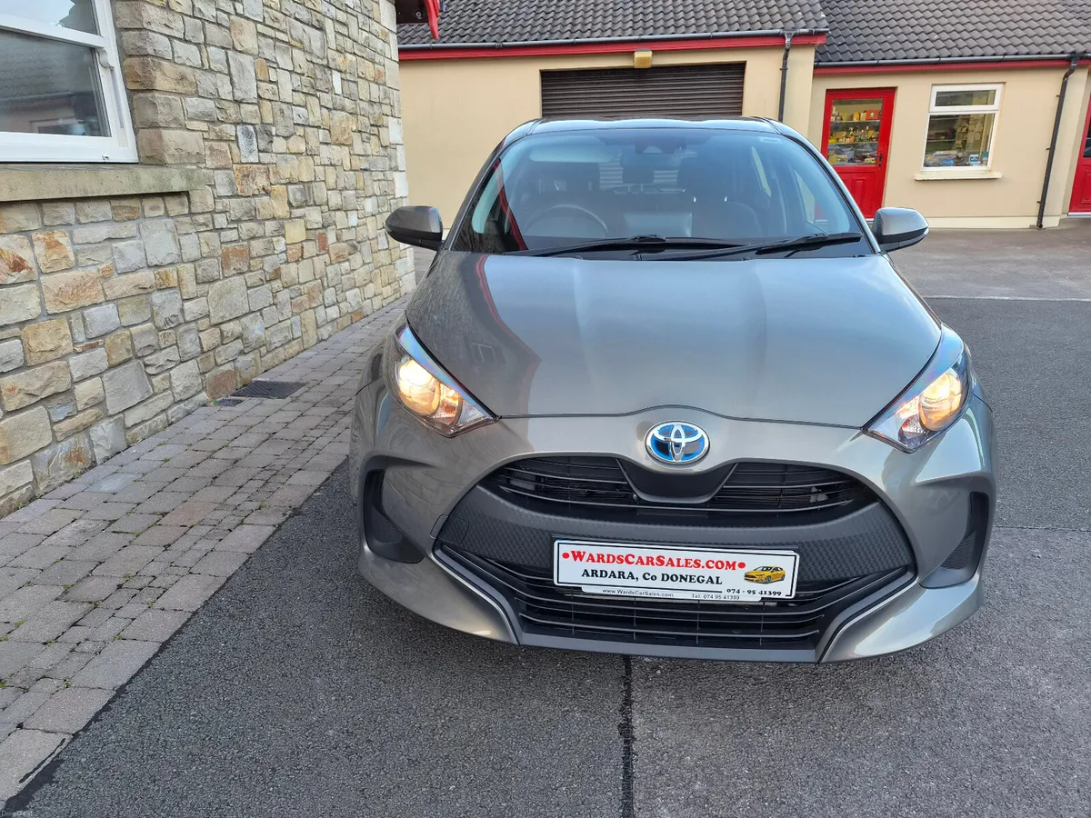 Toyota Yaris 2023 - Image 4