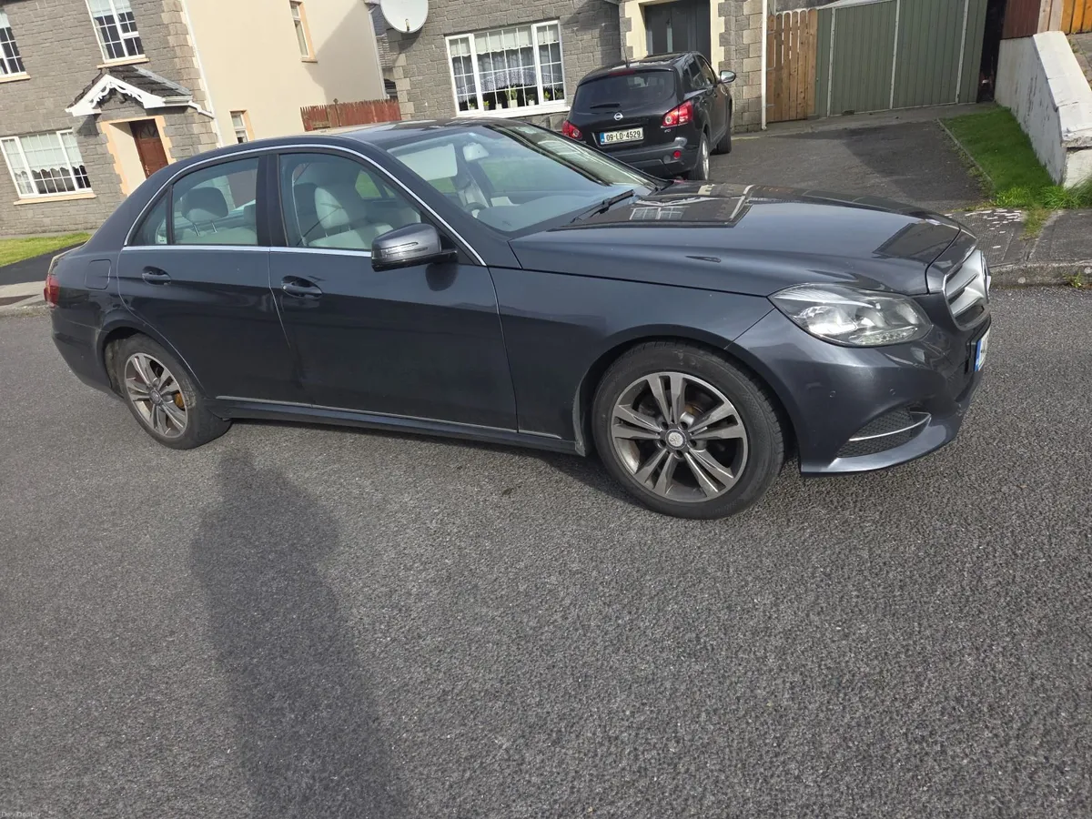 Mercedes-Benz E-Class 2014 - Image 3