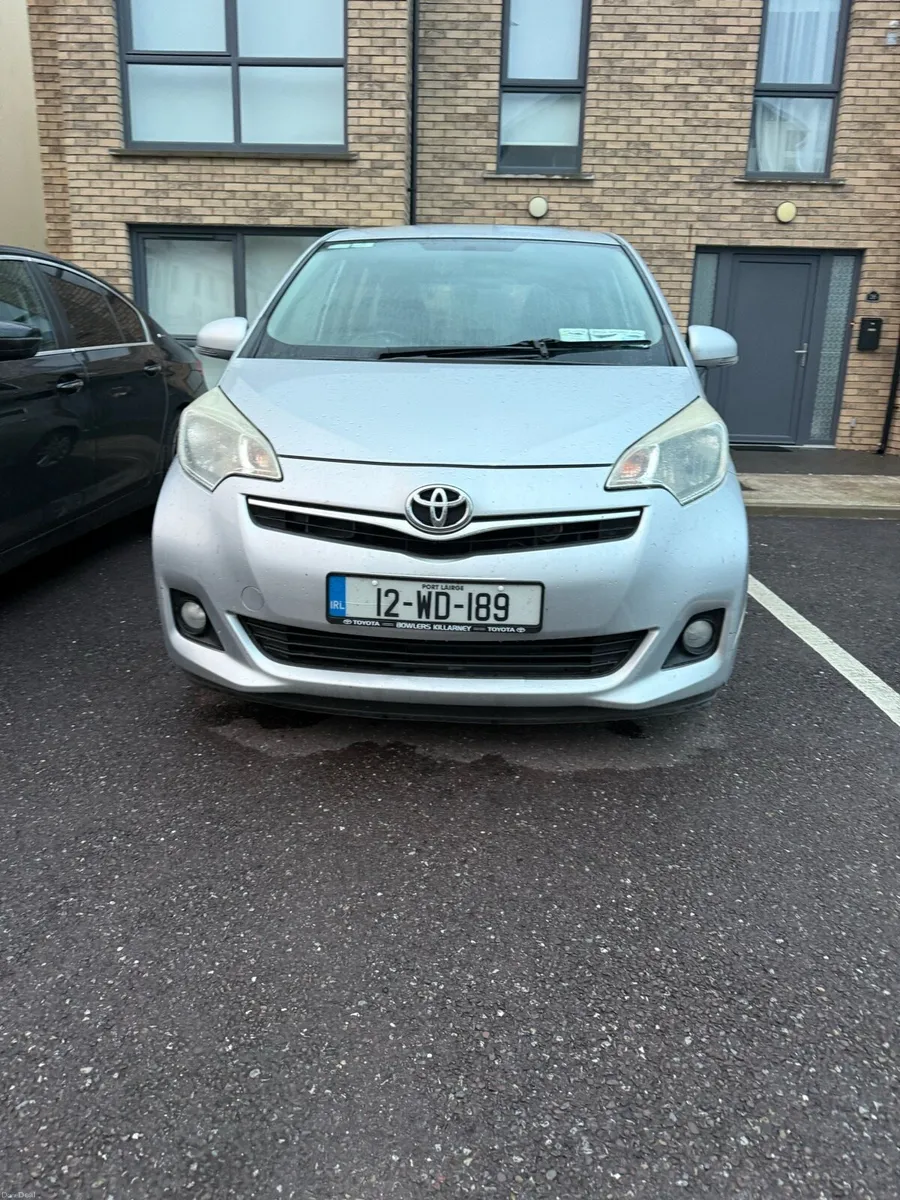 2012 Toyota Verso-S Luna D-4D - Image 2