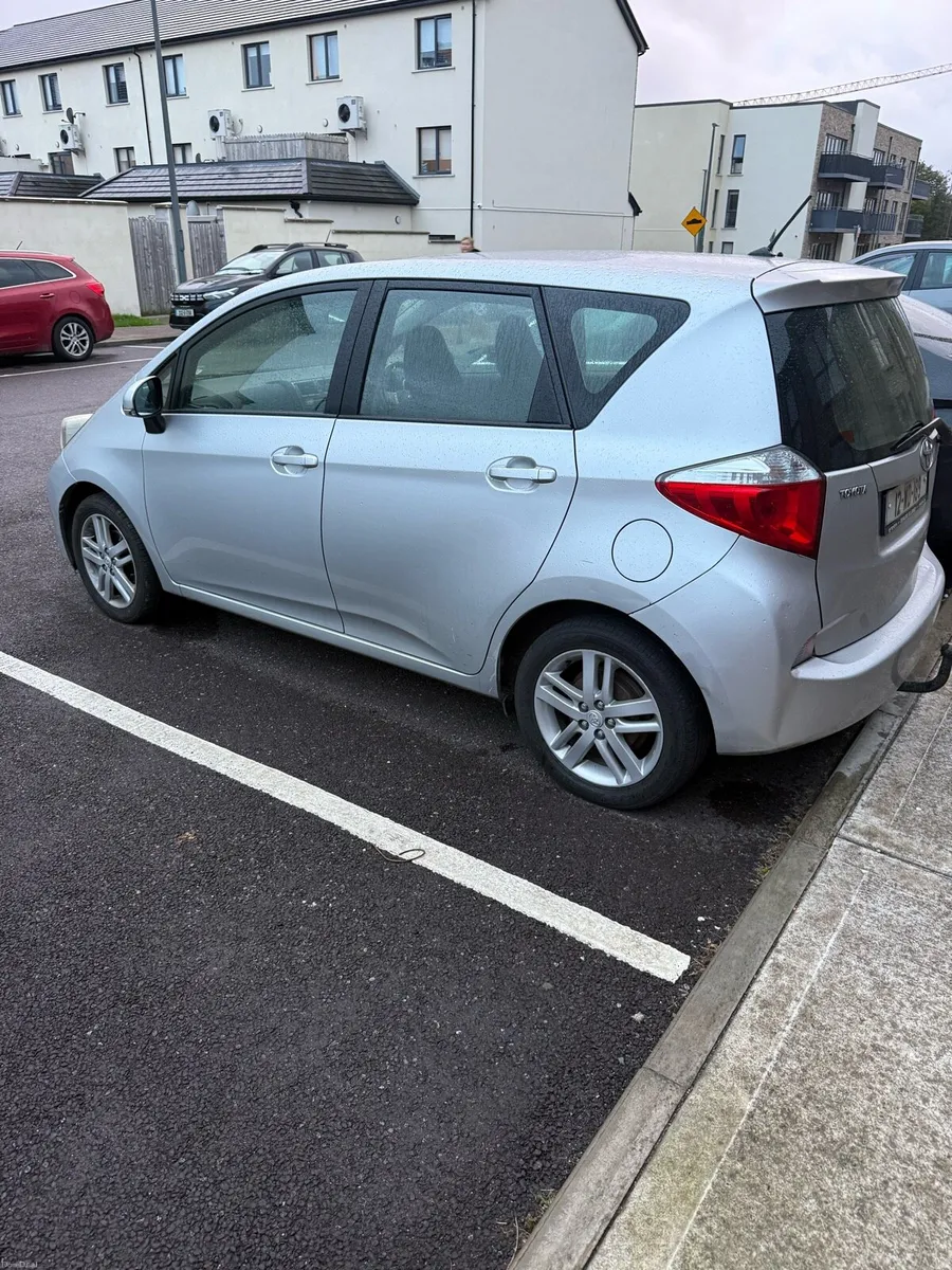 2012 Toyota Verso-S Luna D-4D - Image 3