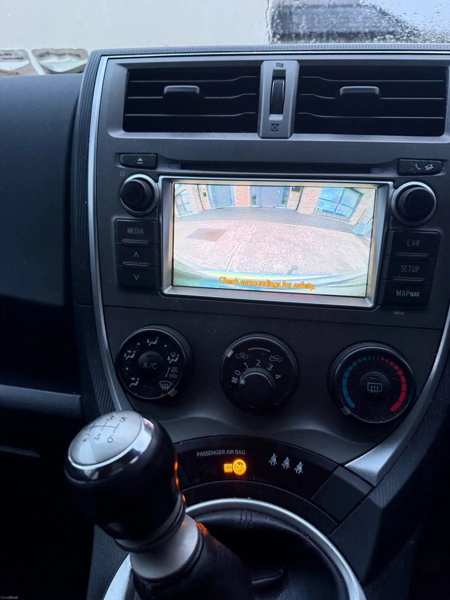 2012 Toyota Verso-S Luna D-4D - Image 5