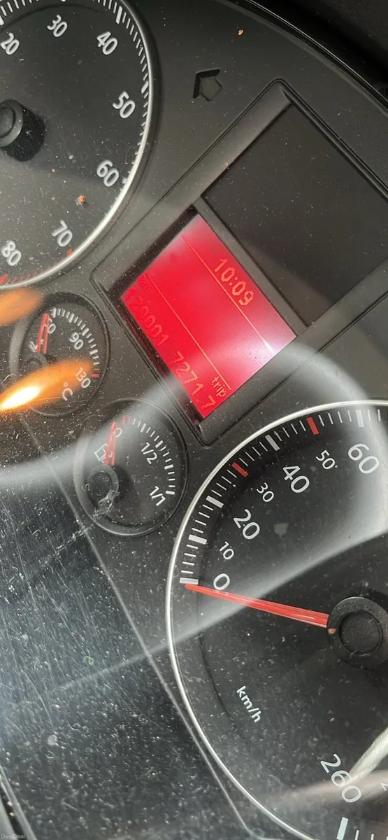 Car - Image 5
