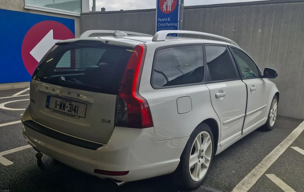 Volvo V50 2011 - Image 3