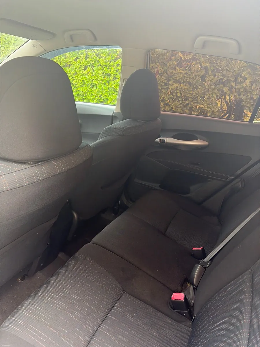 Car - Image 5
