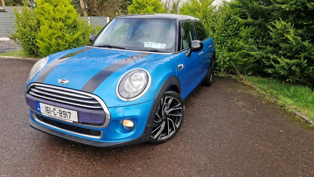 Mini cooper diesel ⛽️ Nct & Tax - Image 2