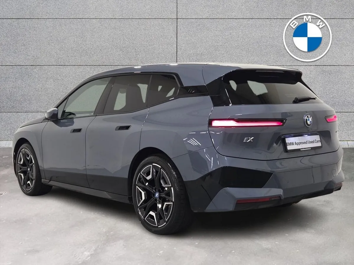 BMW iX xDrive50 M Sport - Image 3
