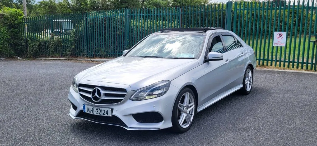 Mercedes e300 low km - Image 1