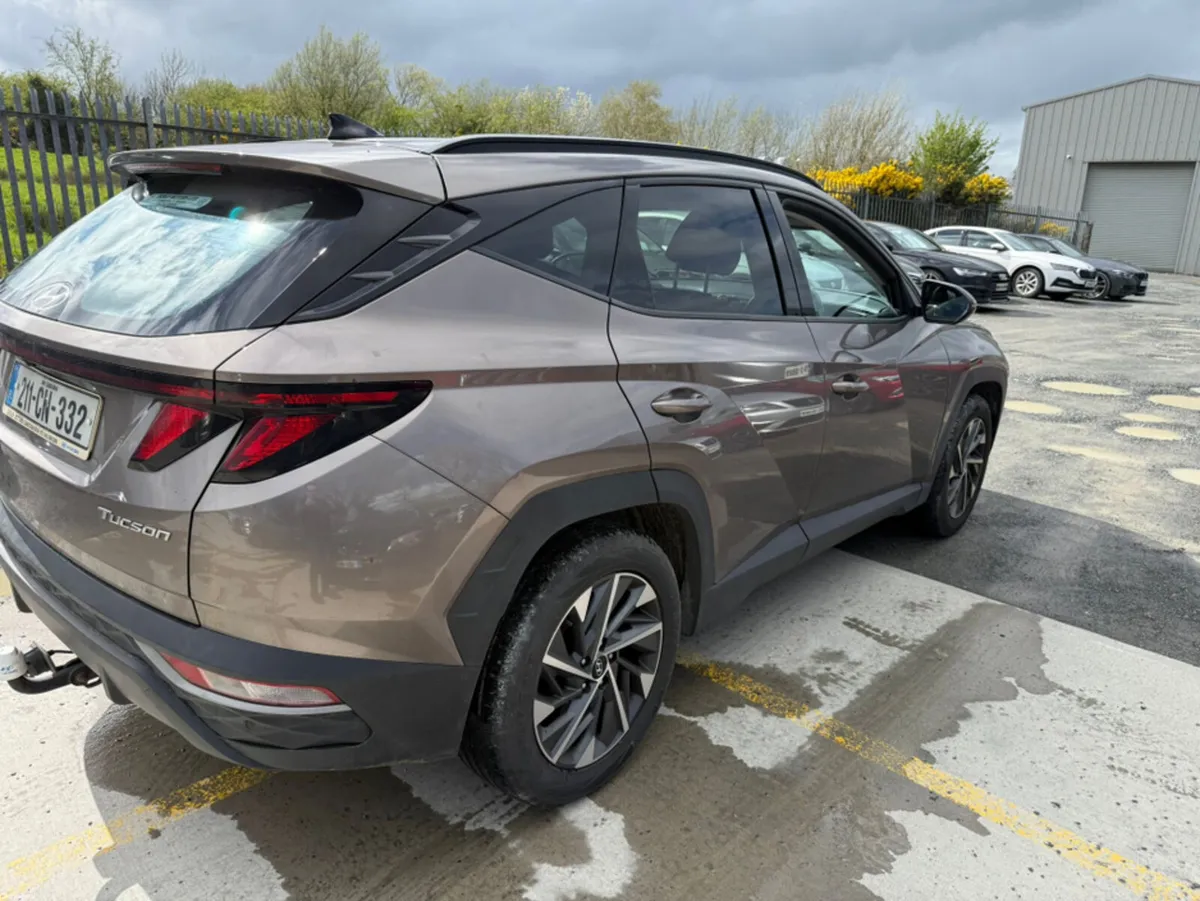 Hyundai Tucson EXECUTIVE 2WD 5DR - Image 4